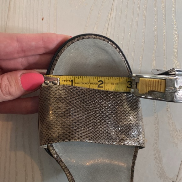 Gucci Snakeskin Leather Slide Heel Pumps Good Condition Trendy Classic Sexy - Picture 8 of 8